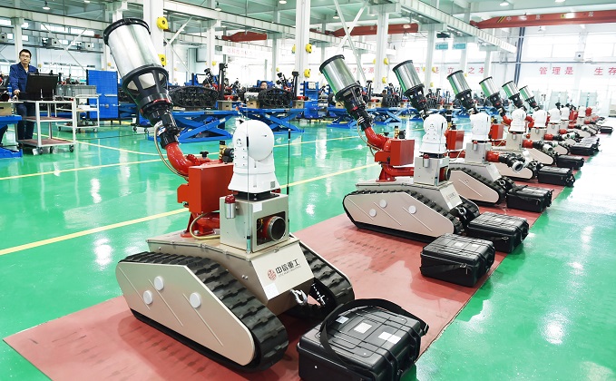 20191217625942.jpg 防爆消防灭火侦查机械人.JPG